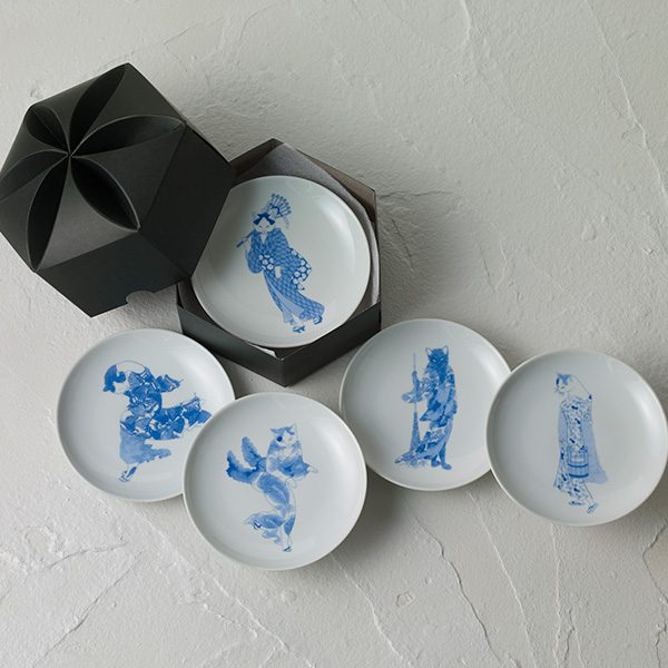 Ukiyo Cats Small Plate Set: 5 Pieces (Designed by Yo Okada; Hasami-Yaki)